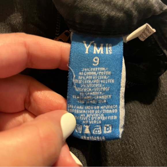 Black YMI Skinny Mid Rise Stretch Jeans, Size 9 Discoloration on back see photos - Picture 4 of 11
